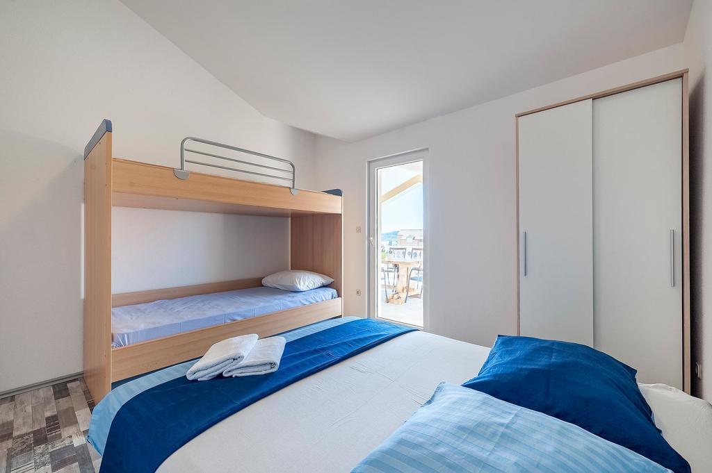 Apartment Bacic *